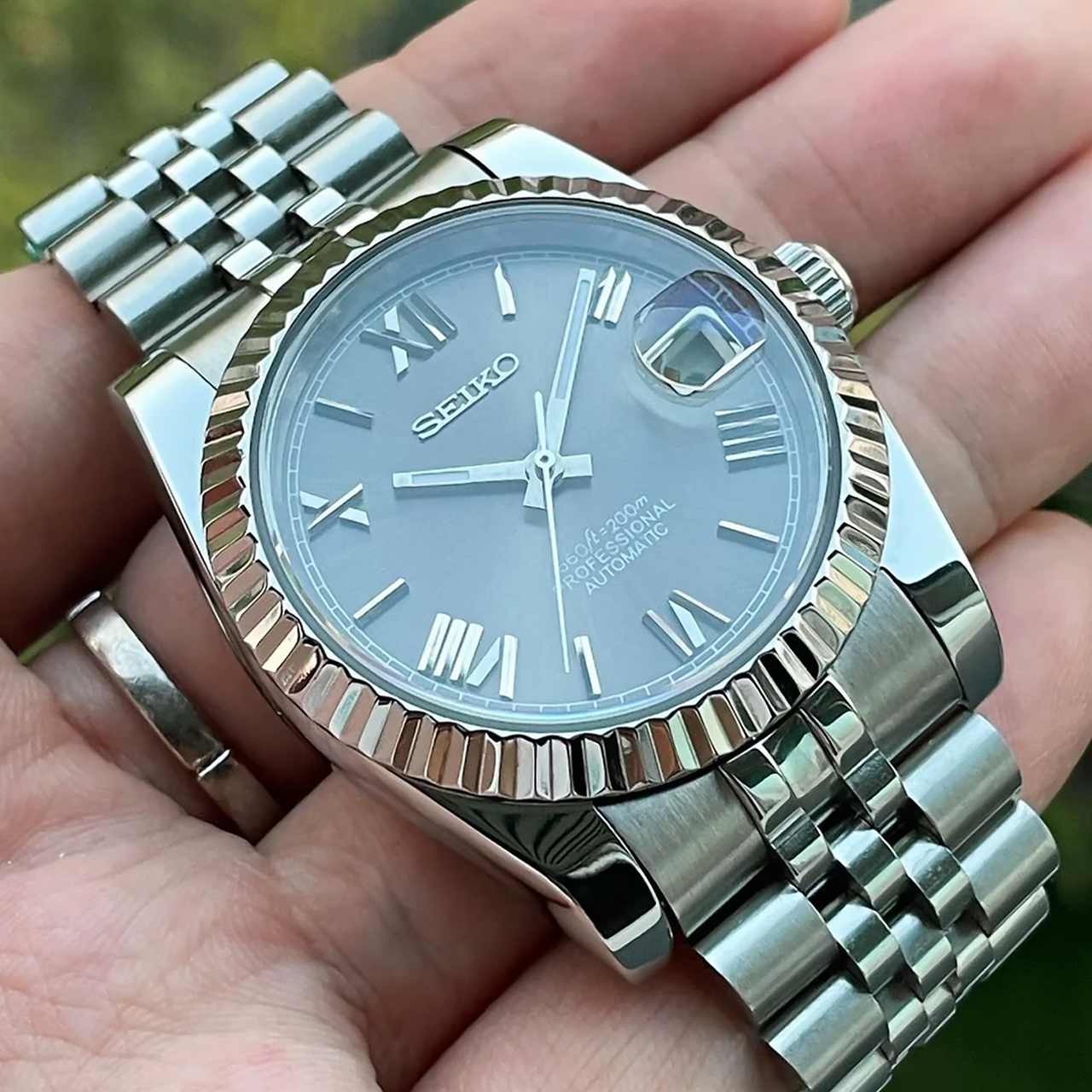 Seiko Mod Datejust | Roman Grey